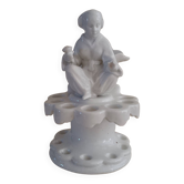Vase porte-pipe en porcelaine