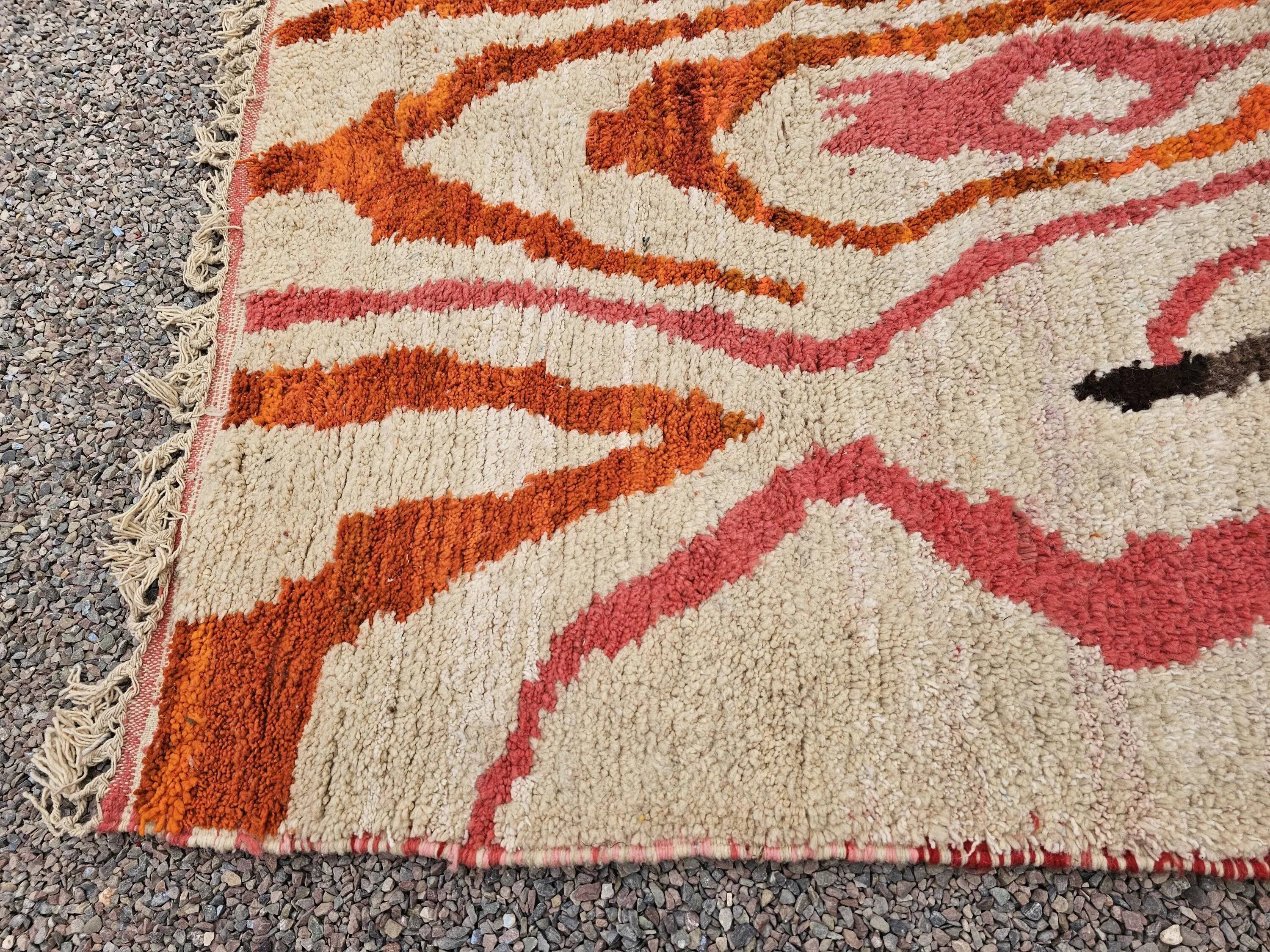 Handmade wool rug from Morocco 3 x 2 m