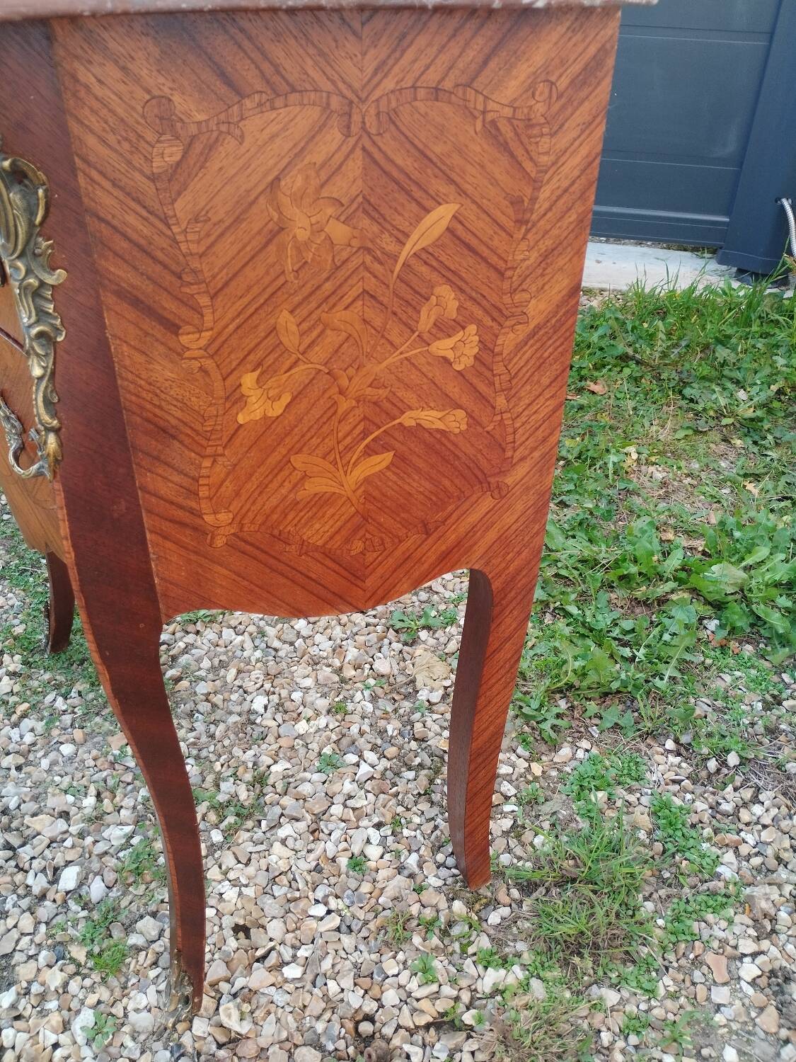 Antique Louis XV style chest of drawers with marble top