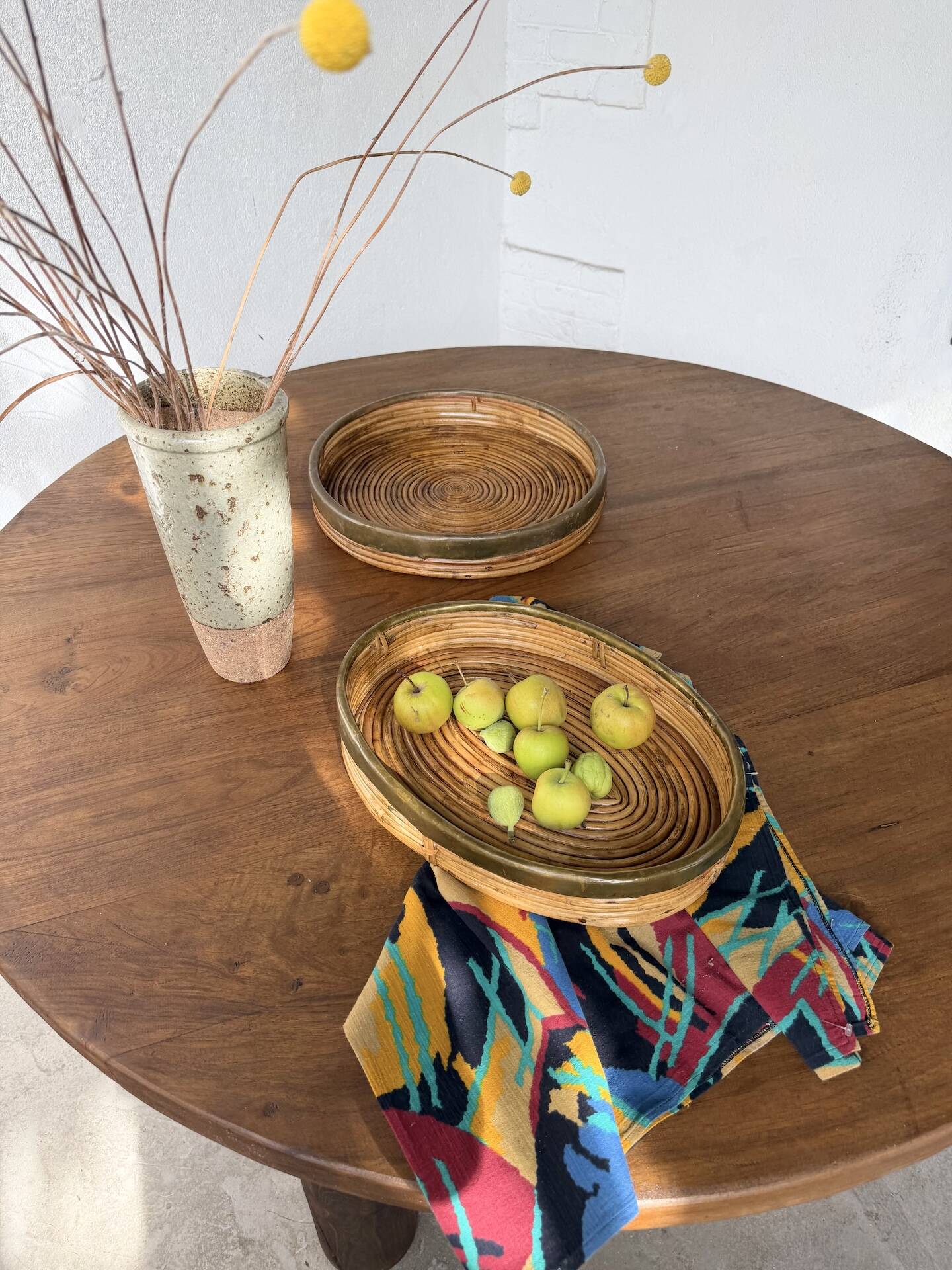 Round rattan and brass trays 1970 by Gabriella Crespi
