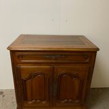Bahut walnut Louis XV period of the late eighteenth century.