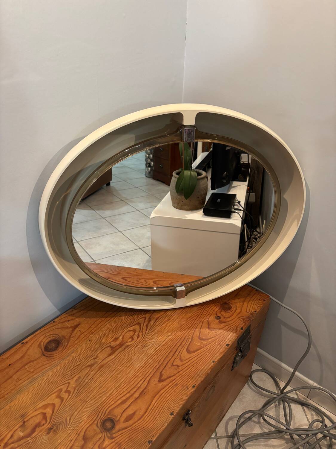 Large oval mirror, Space Age design, vintage from the 1970s.