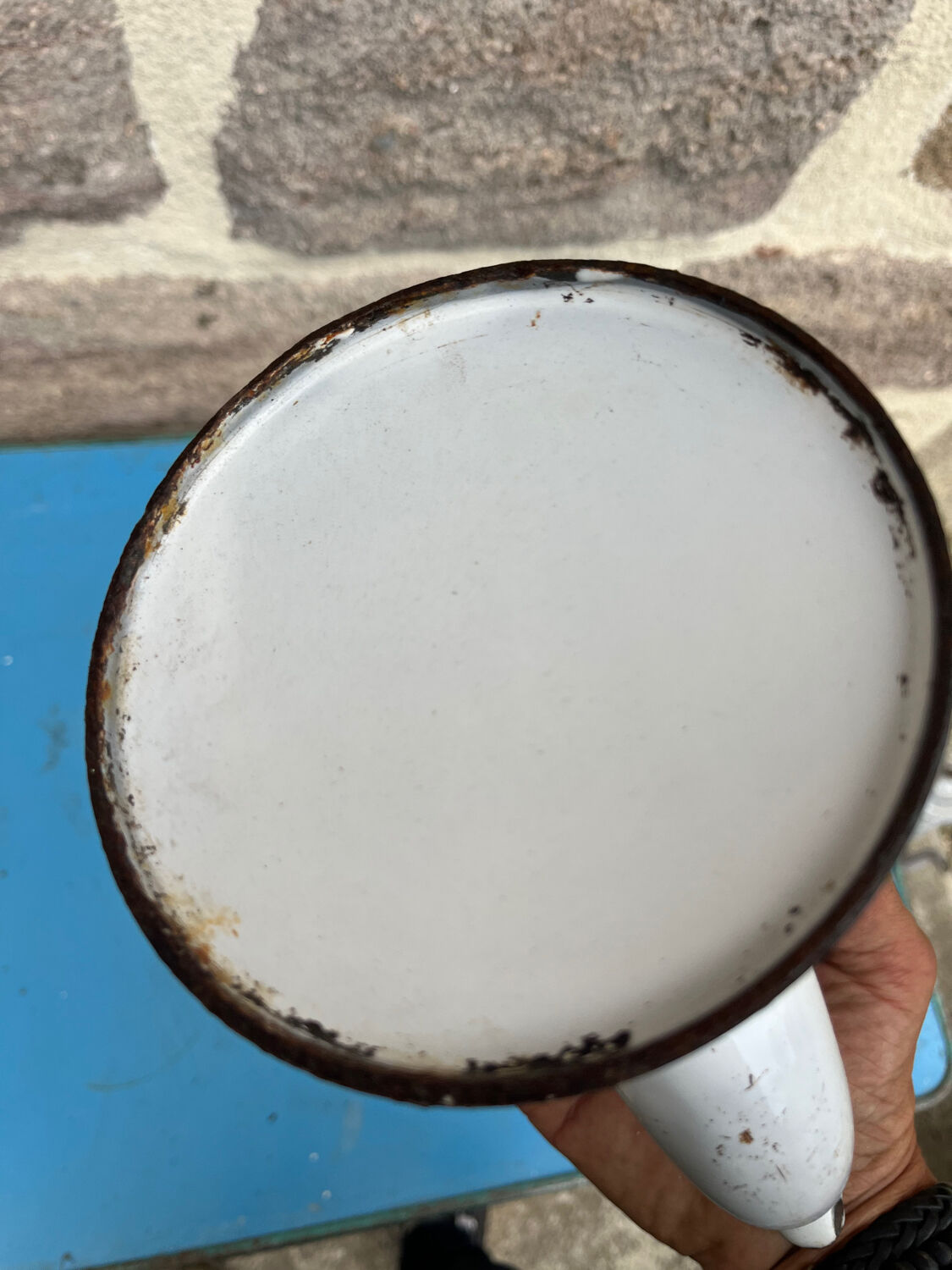 Enamelled coffee maker