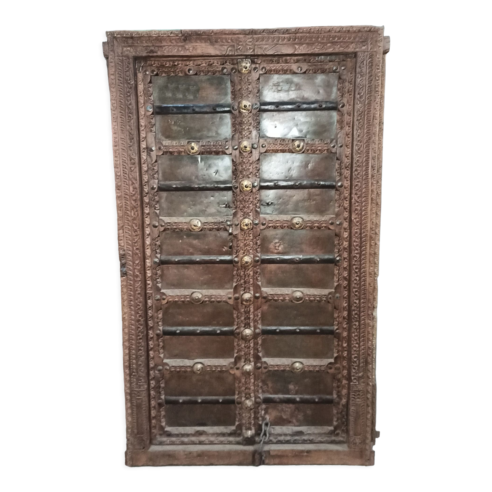Porte ancienne en bois avec cadre