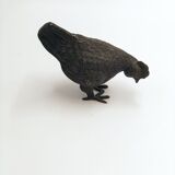 Bronze hen