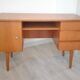Bureau pieds compas style scandinave
