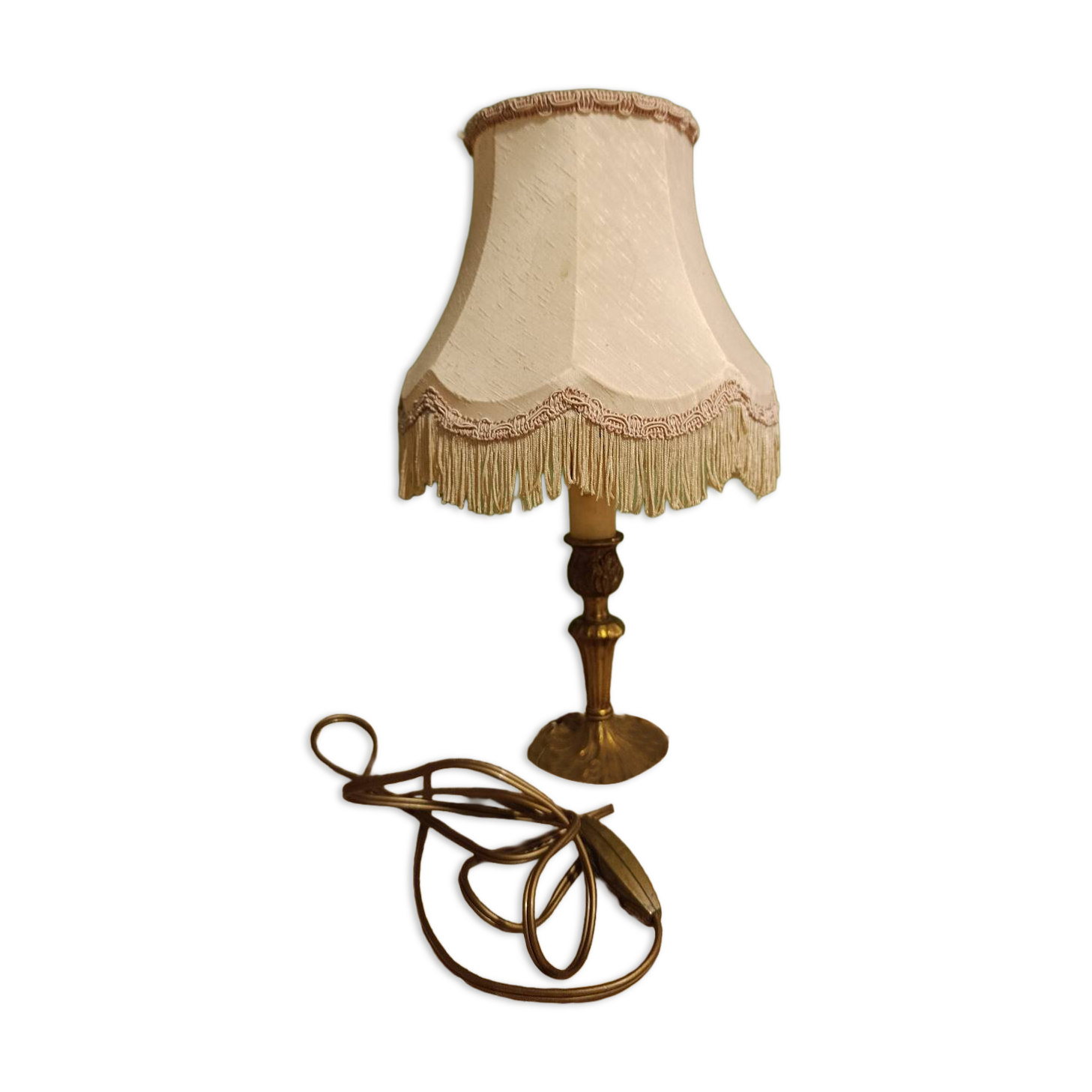 Vintage brass granny lamp | Ecru silk pagoda shade, 1950s/60s
