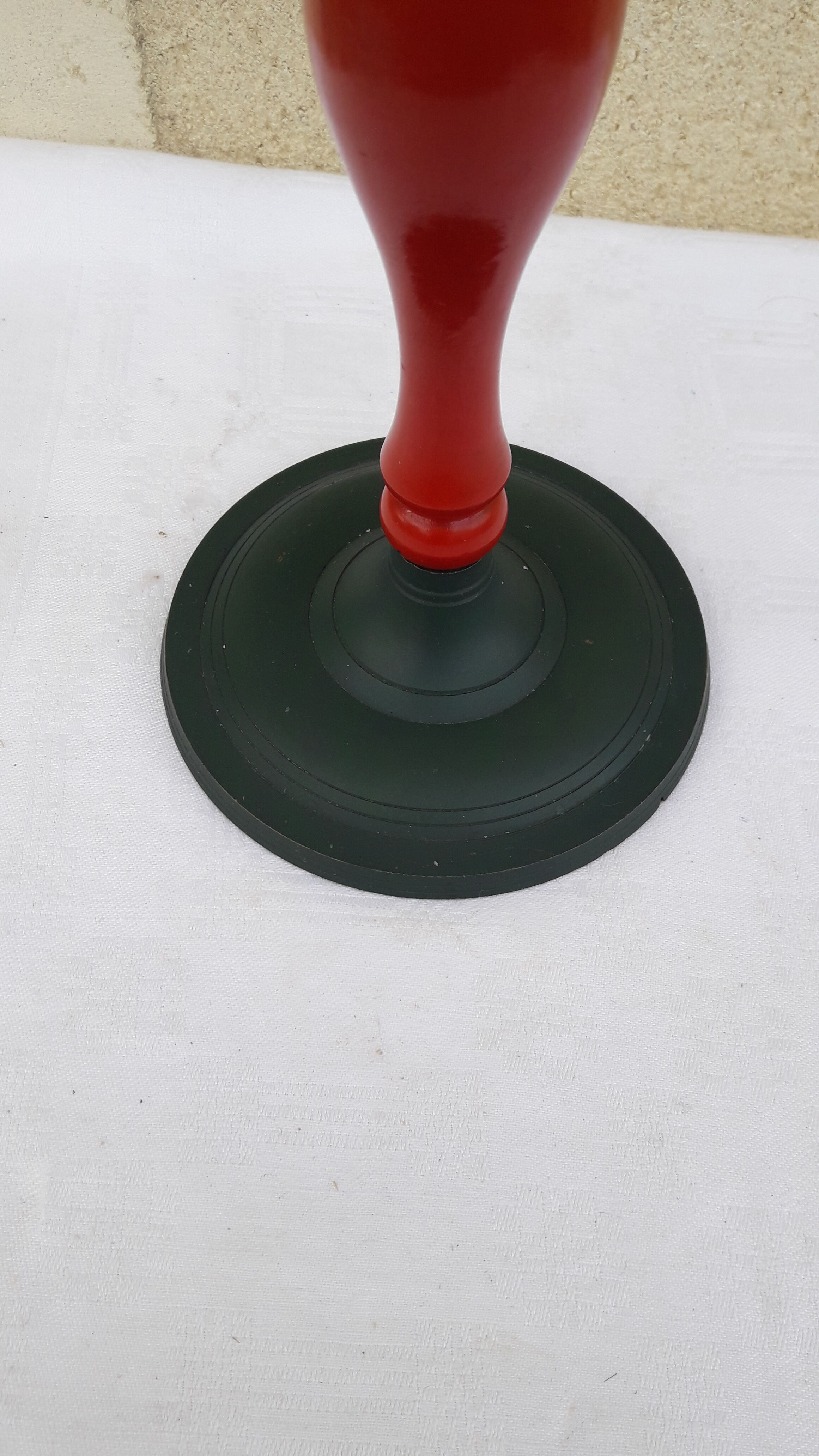 Ideal green and red metal chandelier for Christmas