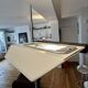 Lampadaire Guzzini "Mattonella", base en marbre Mondrago, 1970