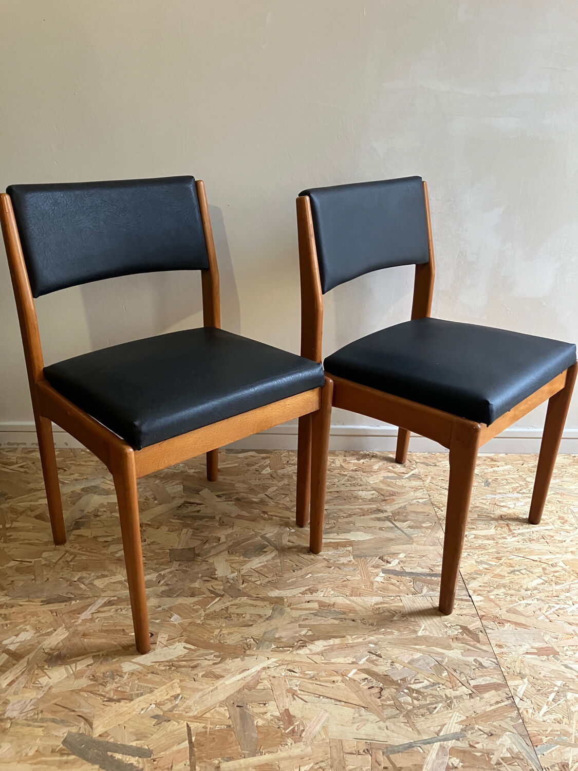 Set of 4 chairs