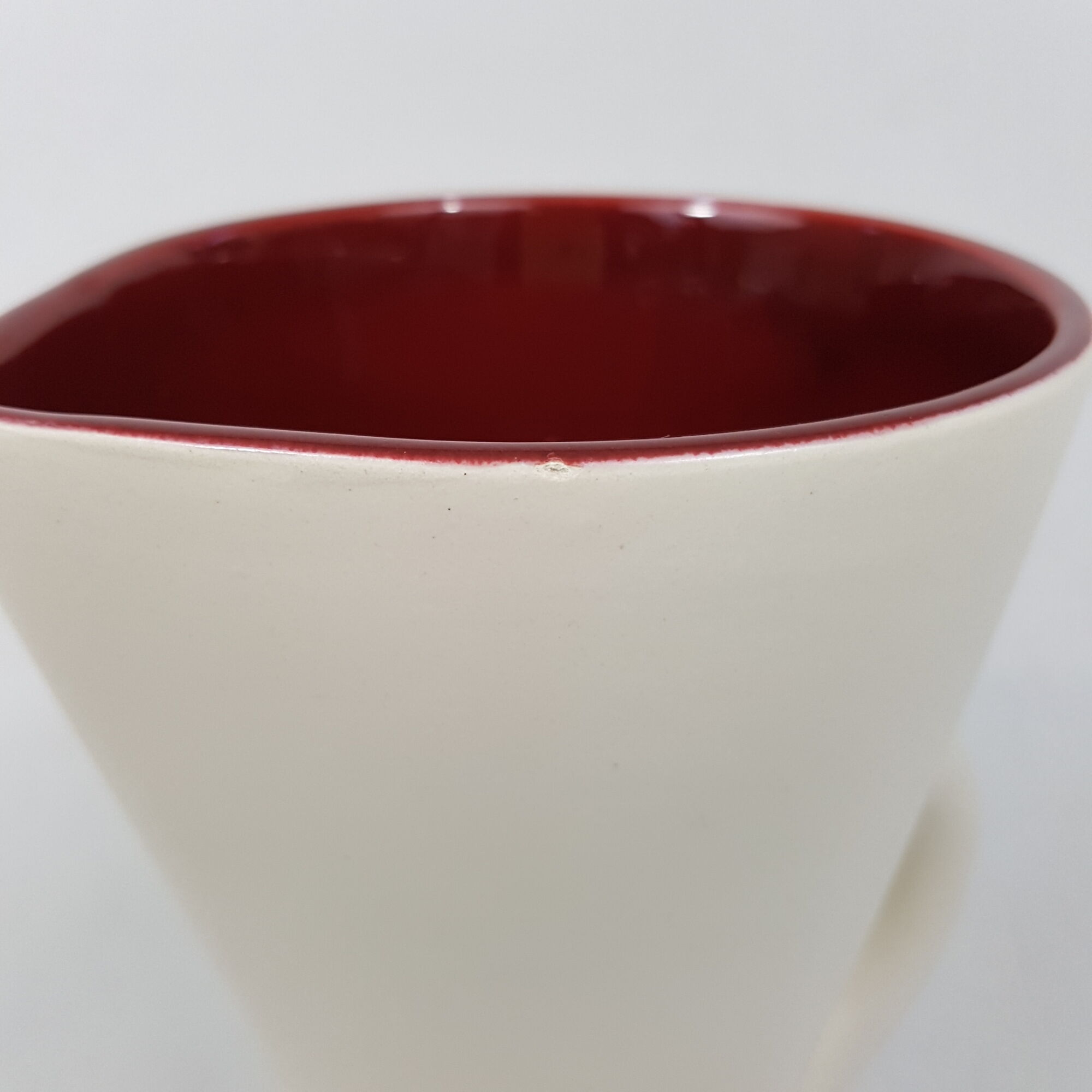 Diabolo pitcher St Clement France