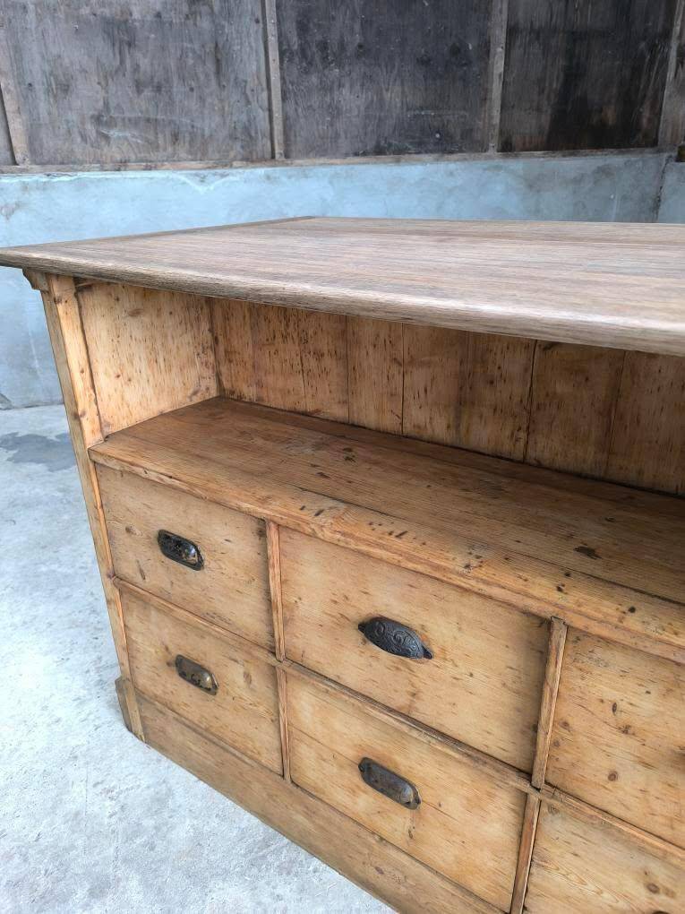 Comptoir vitré meuble de metier