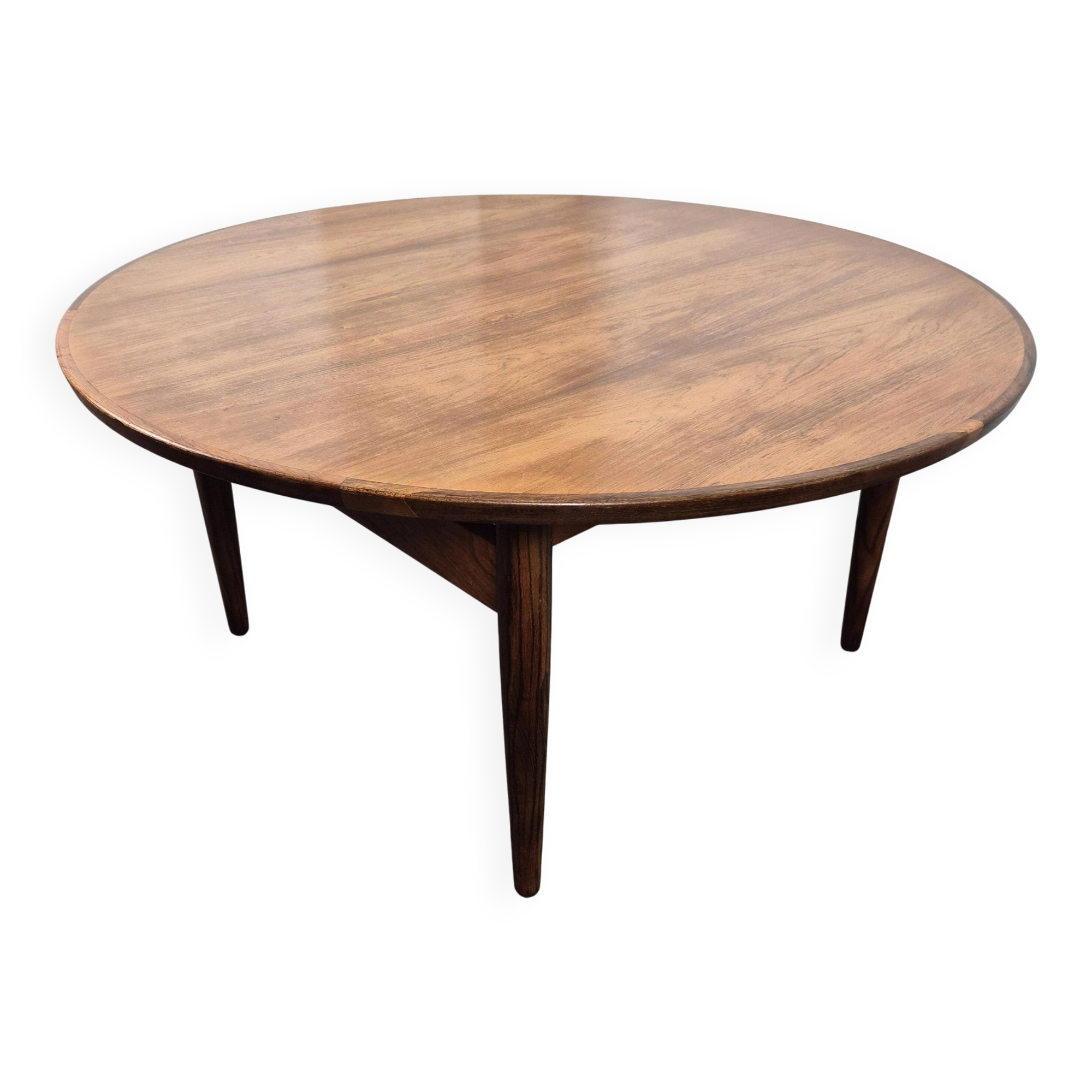 Round rosewood coffee table with adjustable height, Denmark, 1960.
