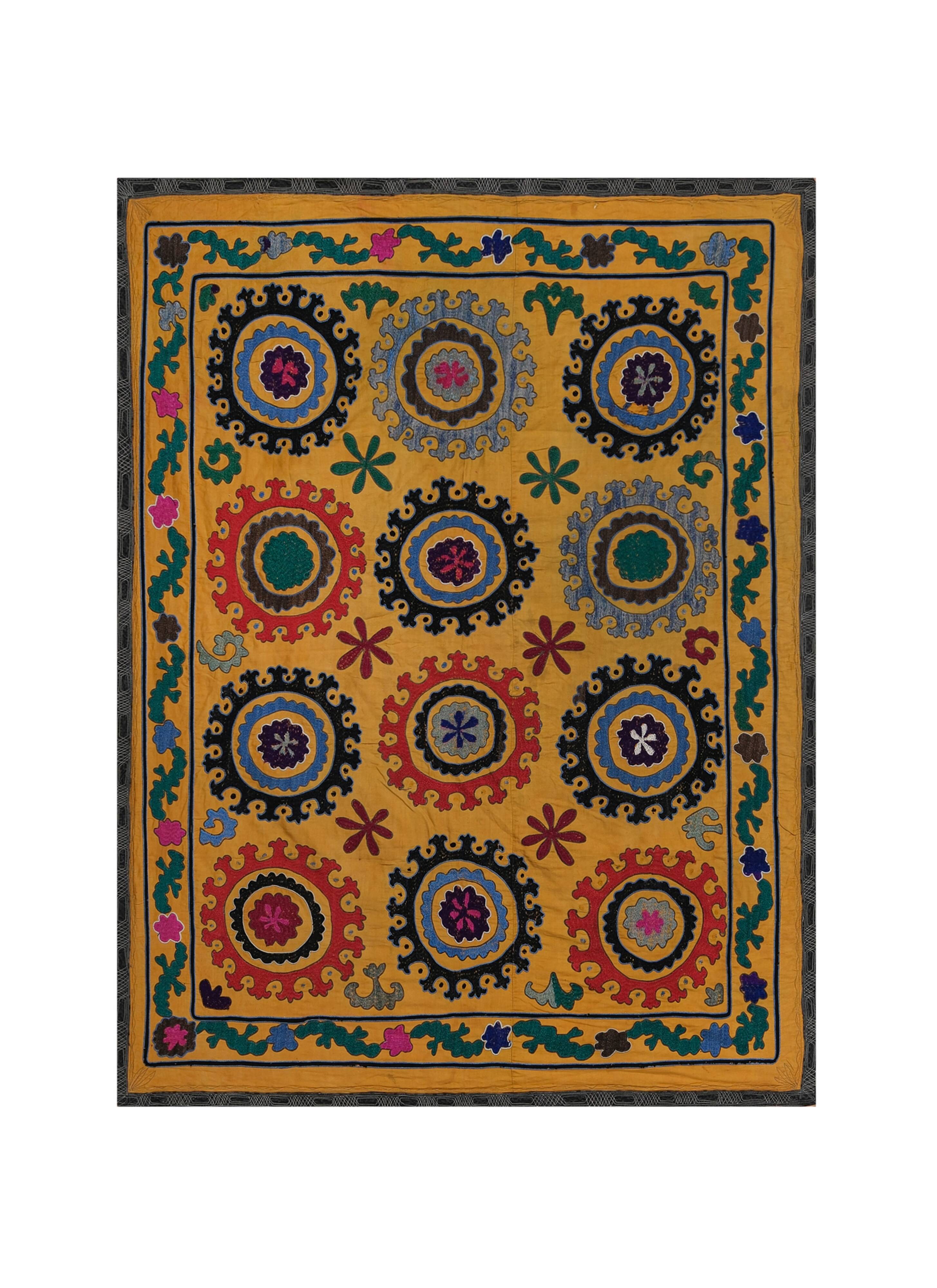 Hand knotted rug, vintage Turkish rug 116x150 cm