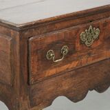 Large antique English oak sideboard from the 18th century with elegant legs