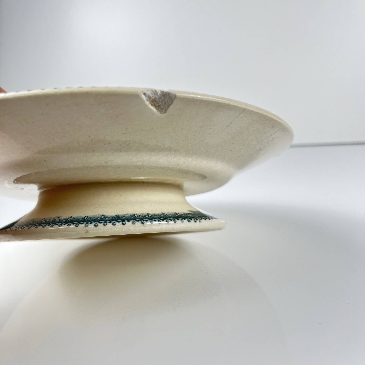 Low fruit bowl in blue iron earth, Jules Etienne, Paris, 19th century.