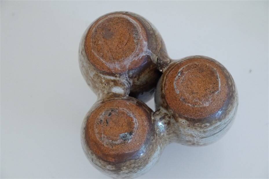 Tripod vase in glazed stoneware 1960