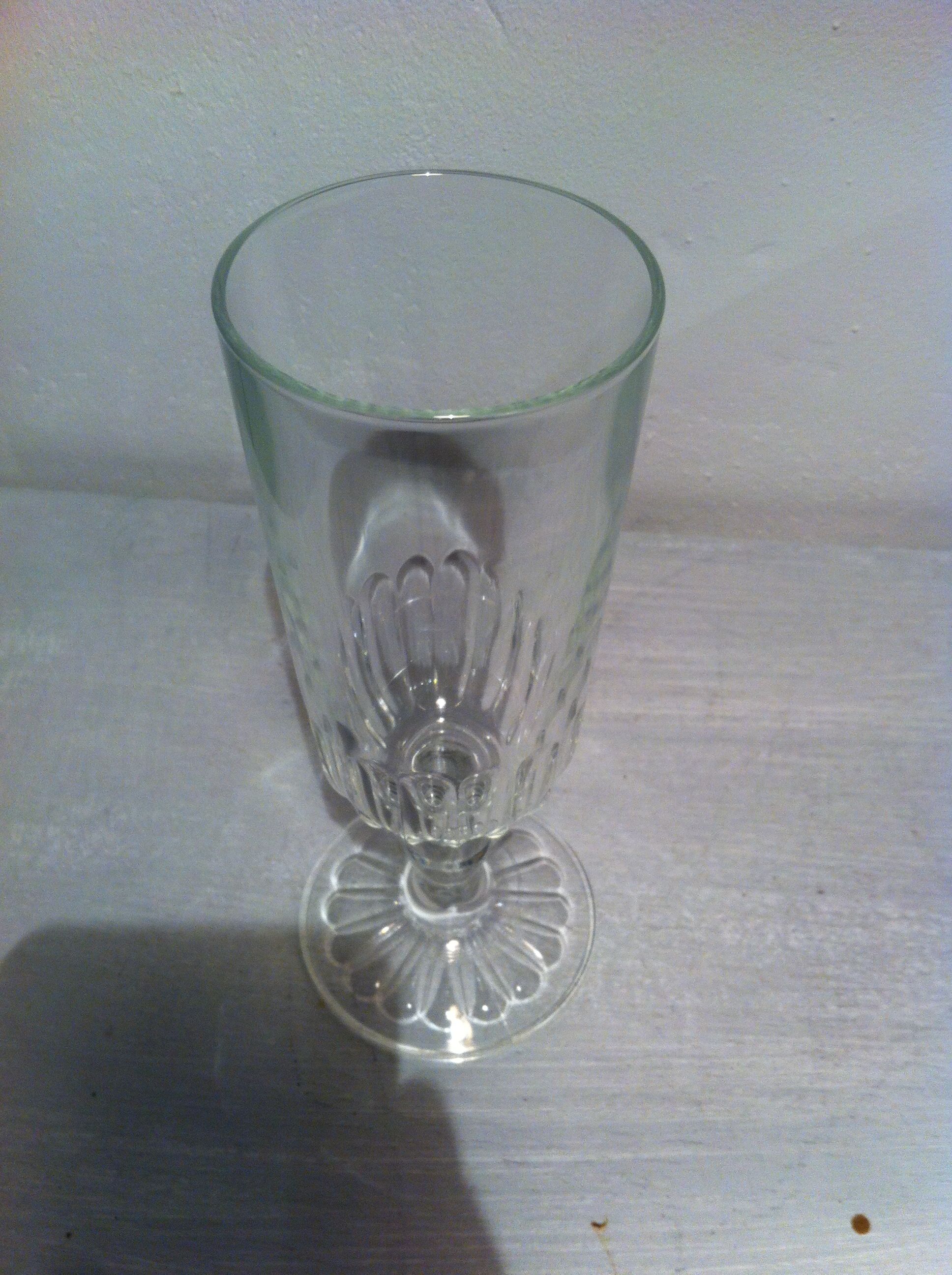 Set of 12 champagne flutes