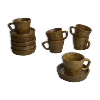 Set of 6 cups in sandstone with saucers