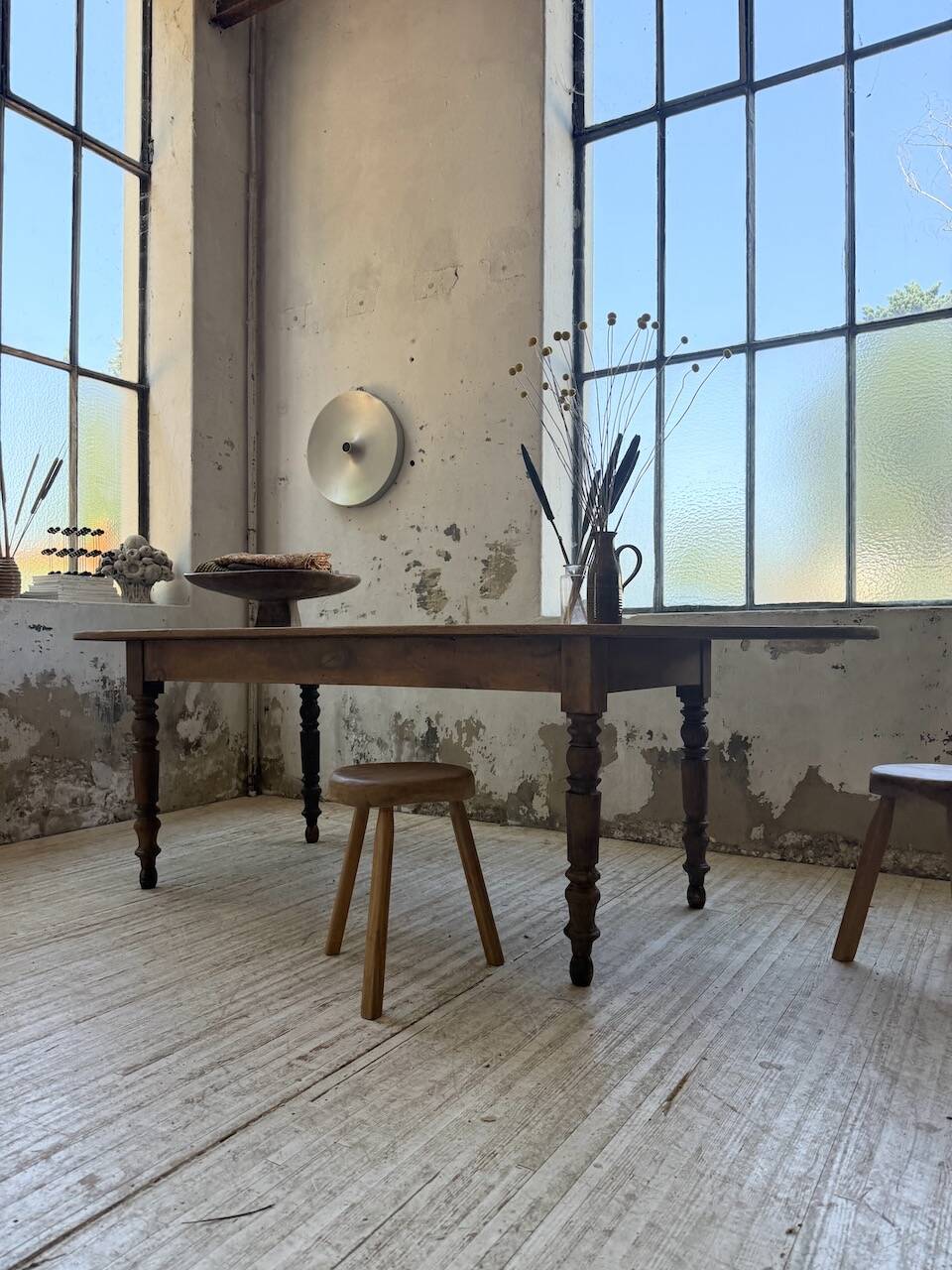 Oval farmhouse table 250cm pine