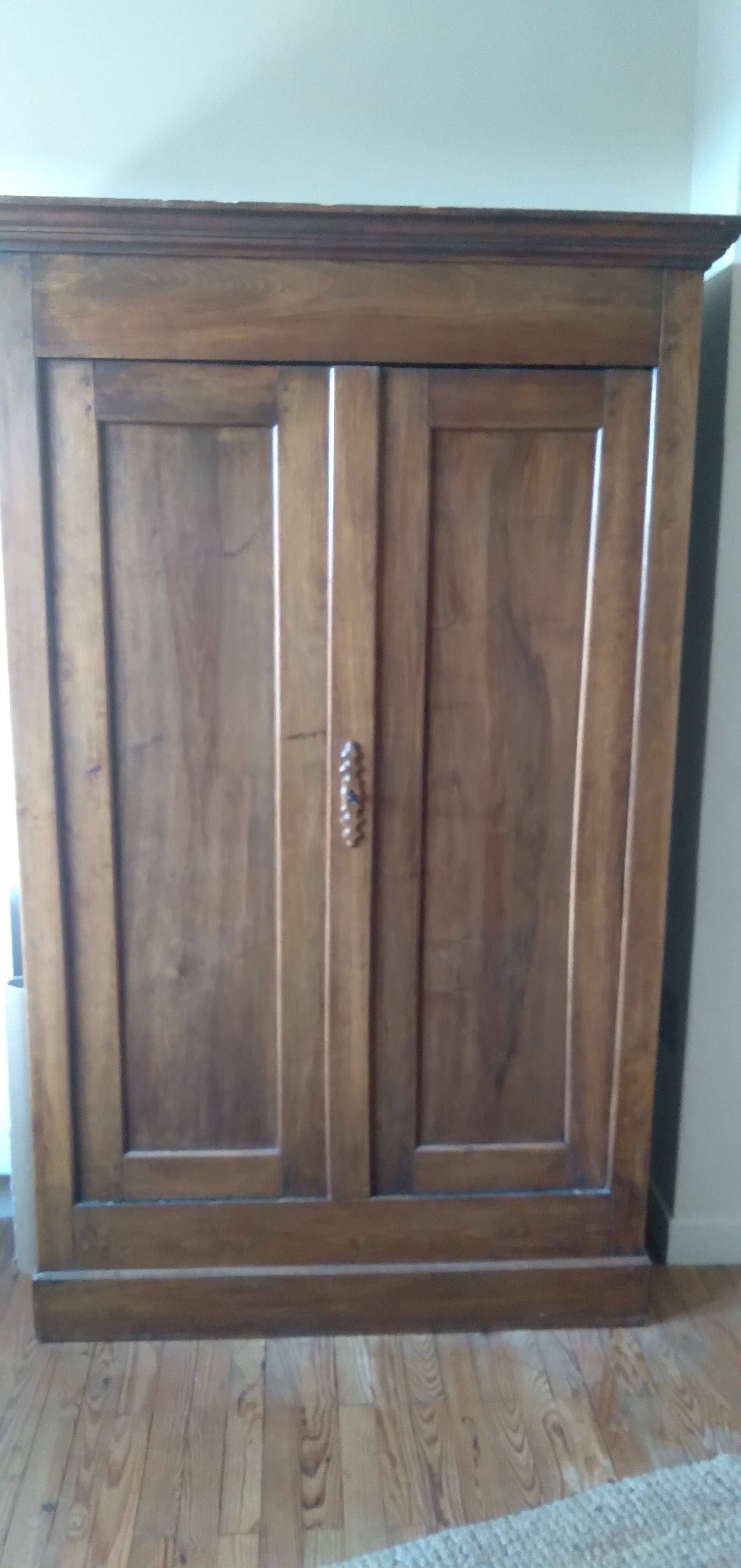 Armoire