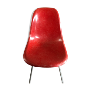 chaise orange par Eames, - fibre verre