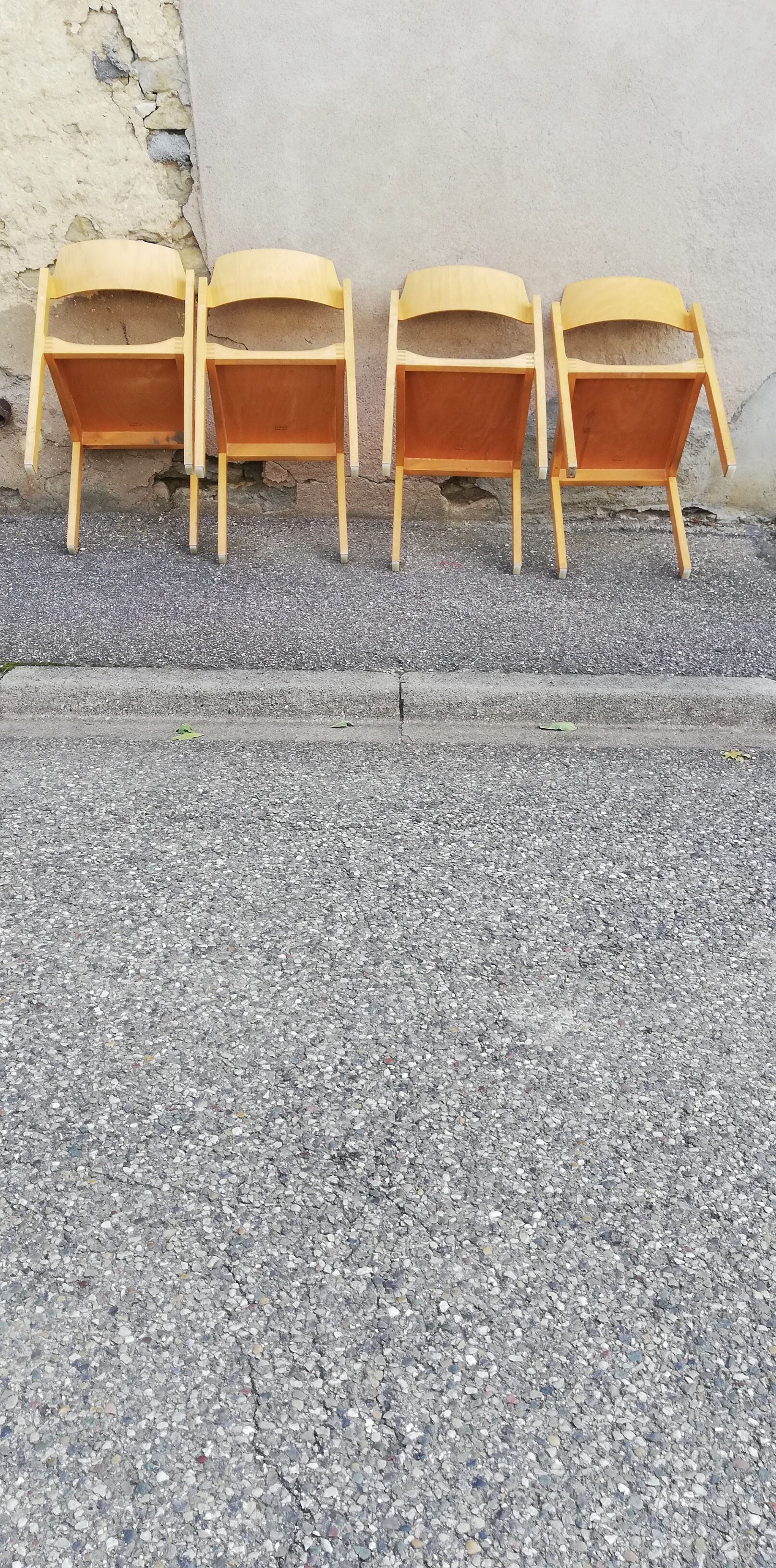 Set of 4 vintage light wood chairs