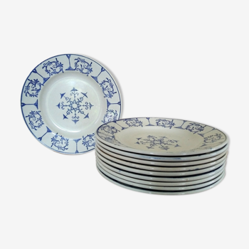 Set of 10 flat plates Moulin des Loups