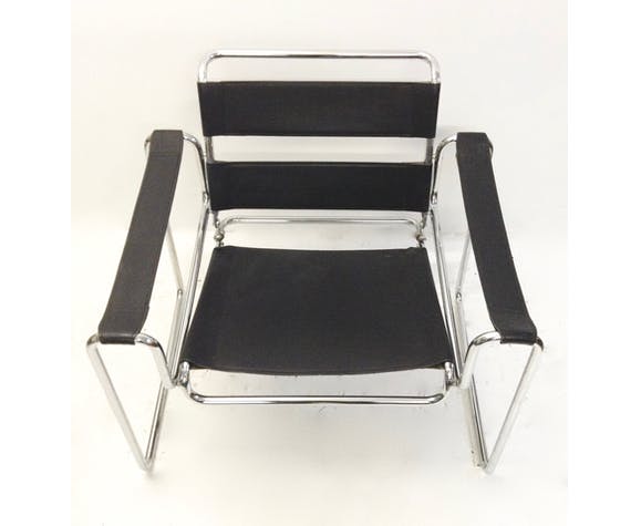 Fauteuil tubulaire et cuir noir