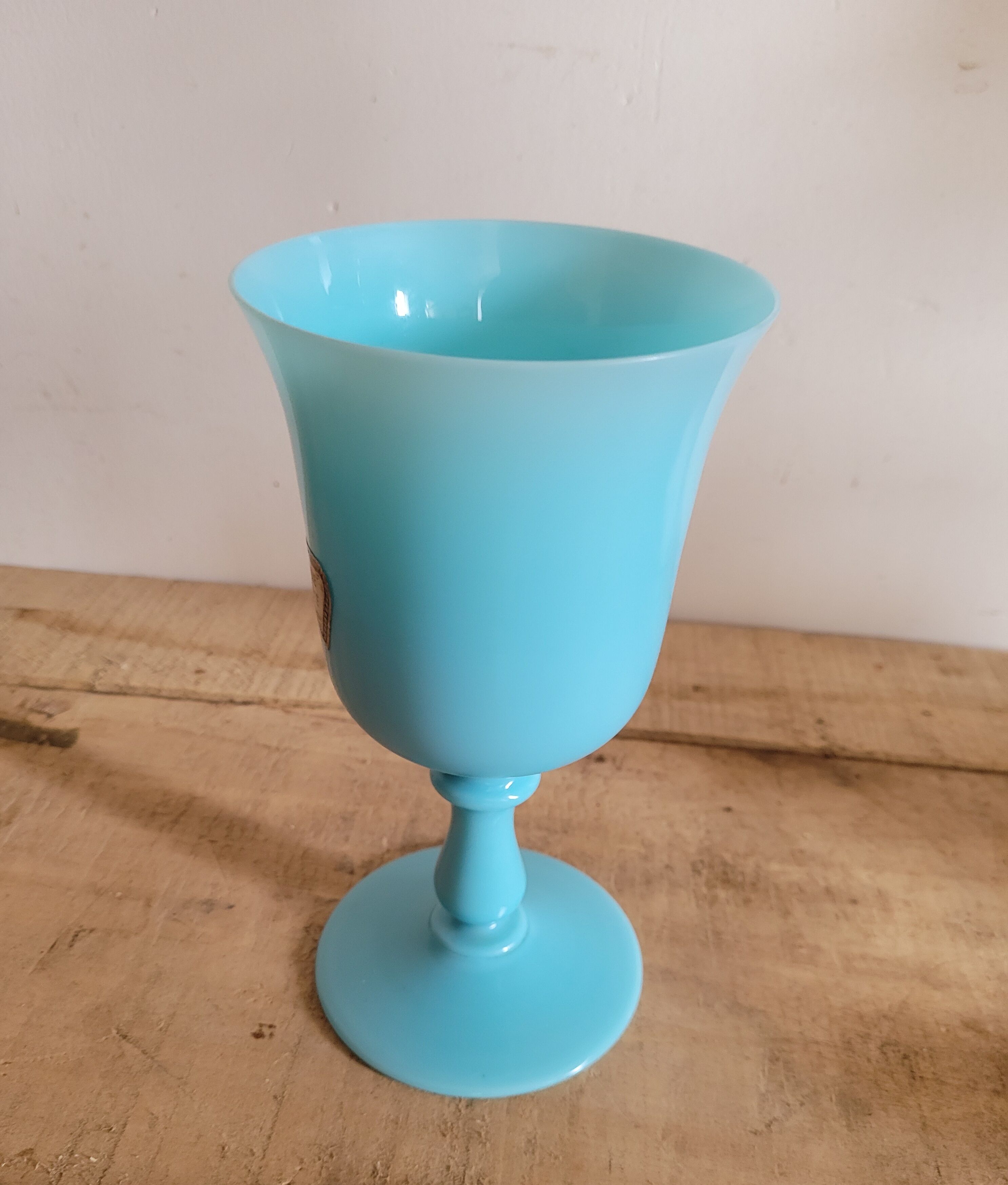 Opaline chalice of Blue Portieux
