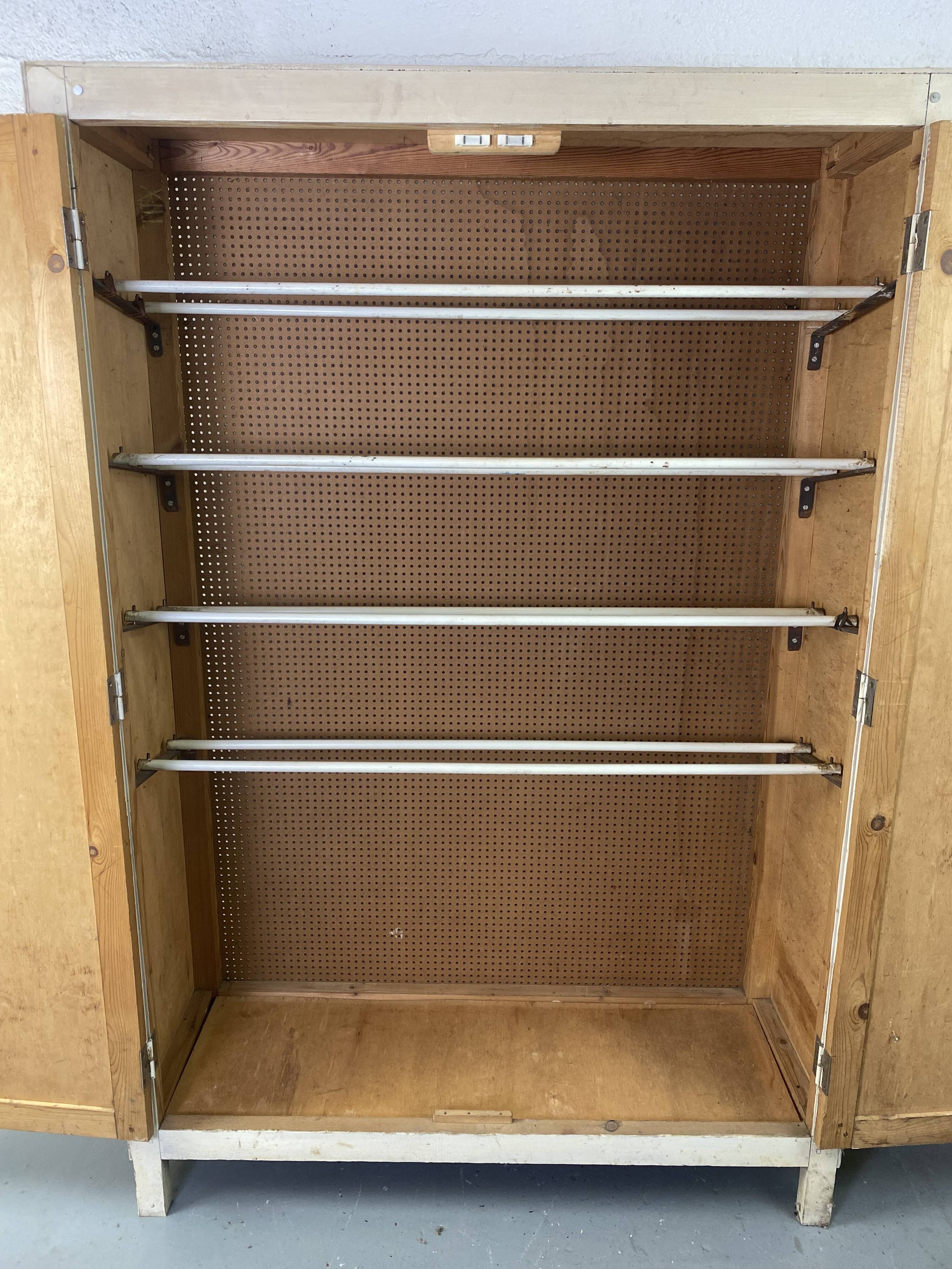 Meuble à chaussure style armoire parisienne