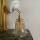 Wall light with vintage tulip
