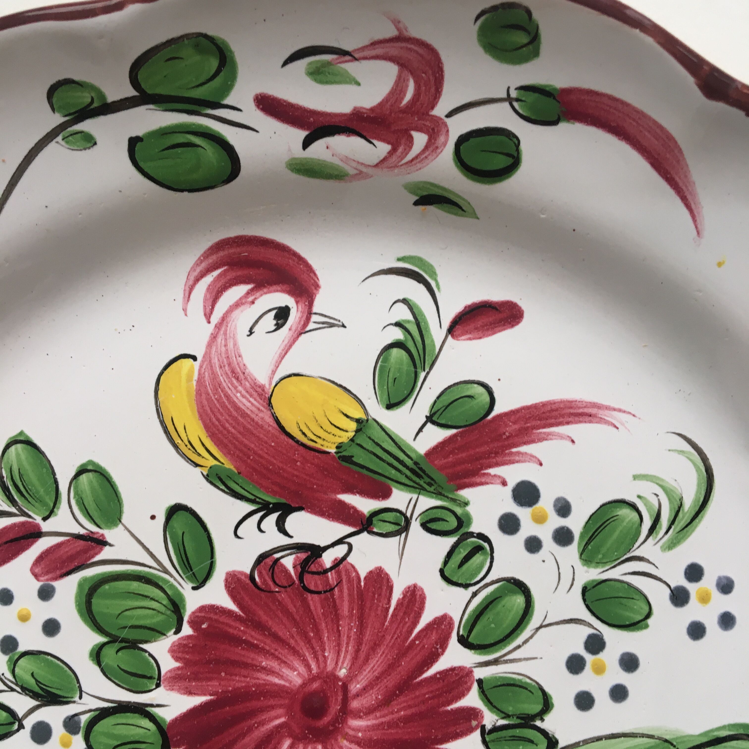 Antique plate decorated basket - bird