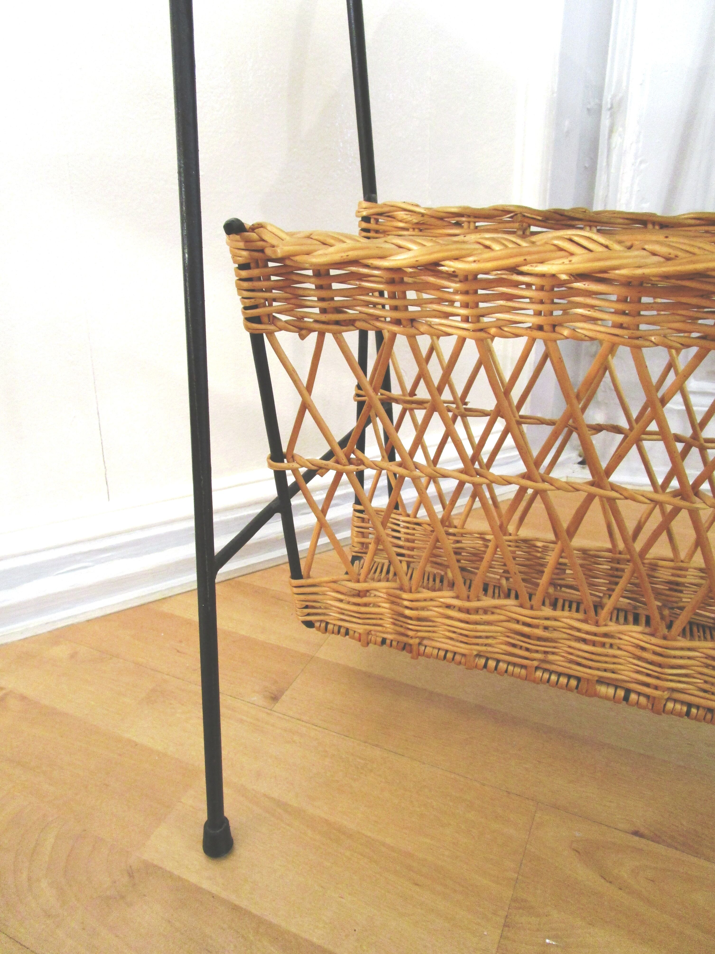 Wicker and wrought iron vintage magazine table 50s