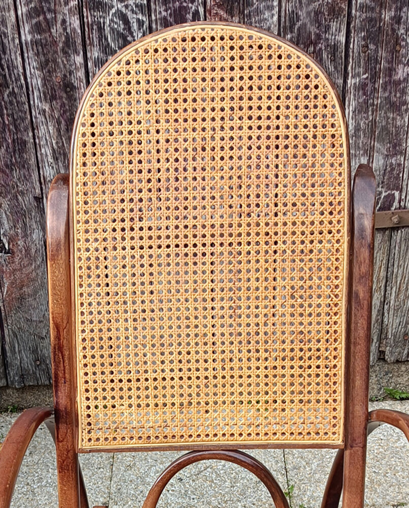 Rocking Chair Bois Américain Ancien – Chaise à Bascule Vintage (occasion)
