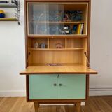 Green and wood secretary