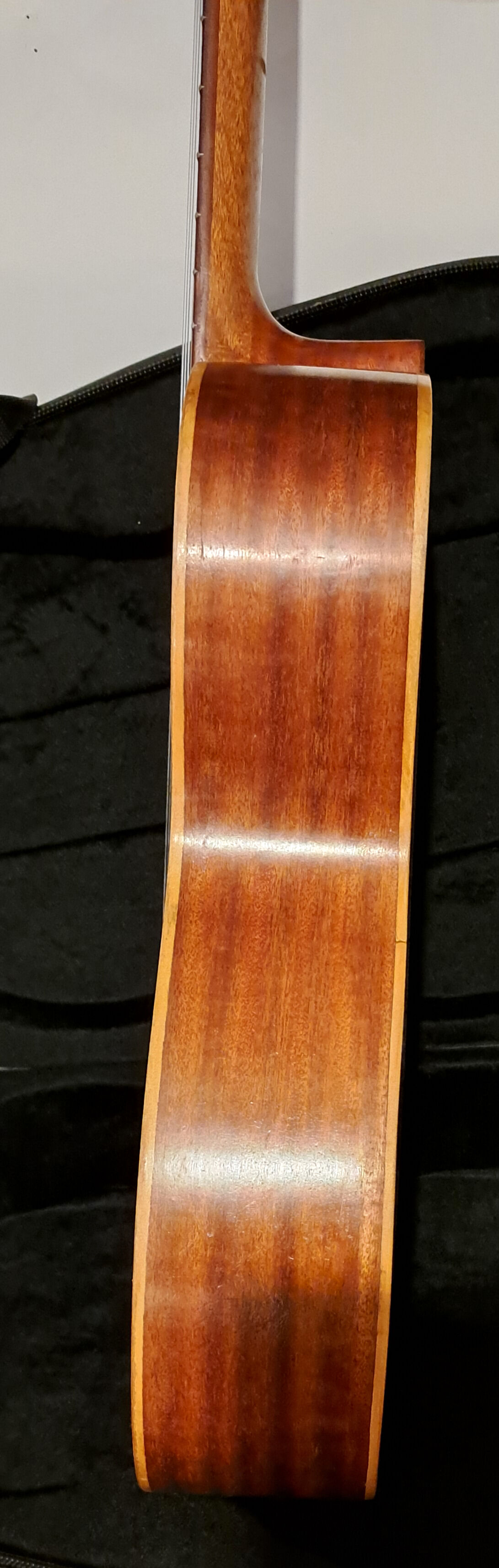 Prudencio saez old spanish classical guitar solid wood 1971 + new chest