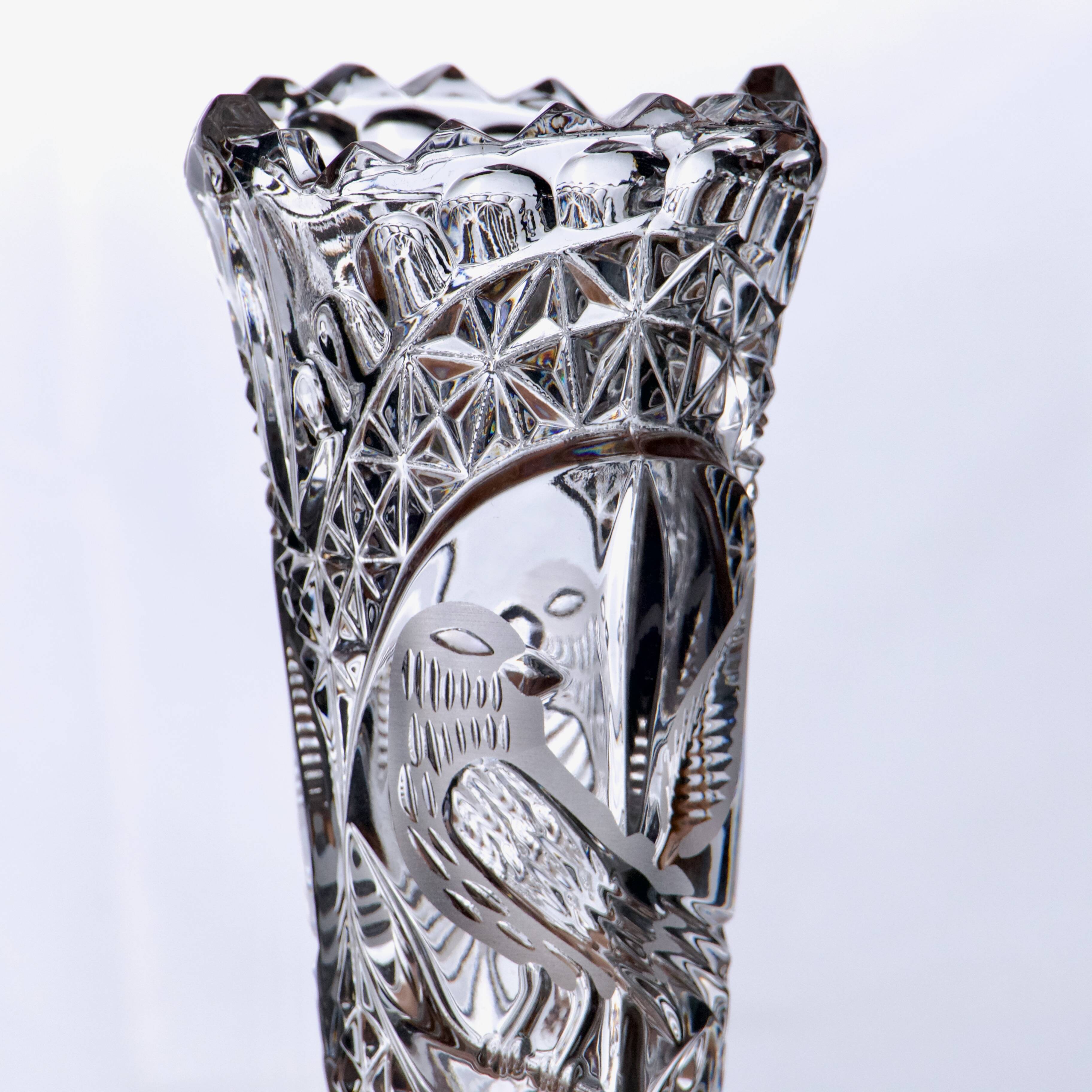 Hofbauer "The Byrdes" Crystal Elongated Vase with Birds