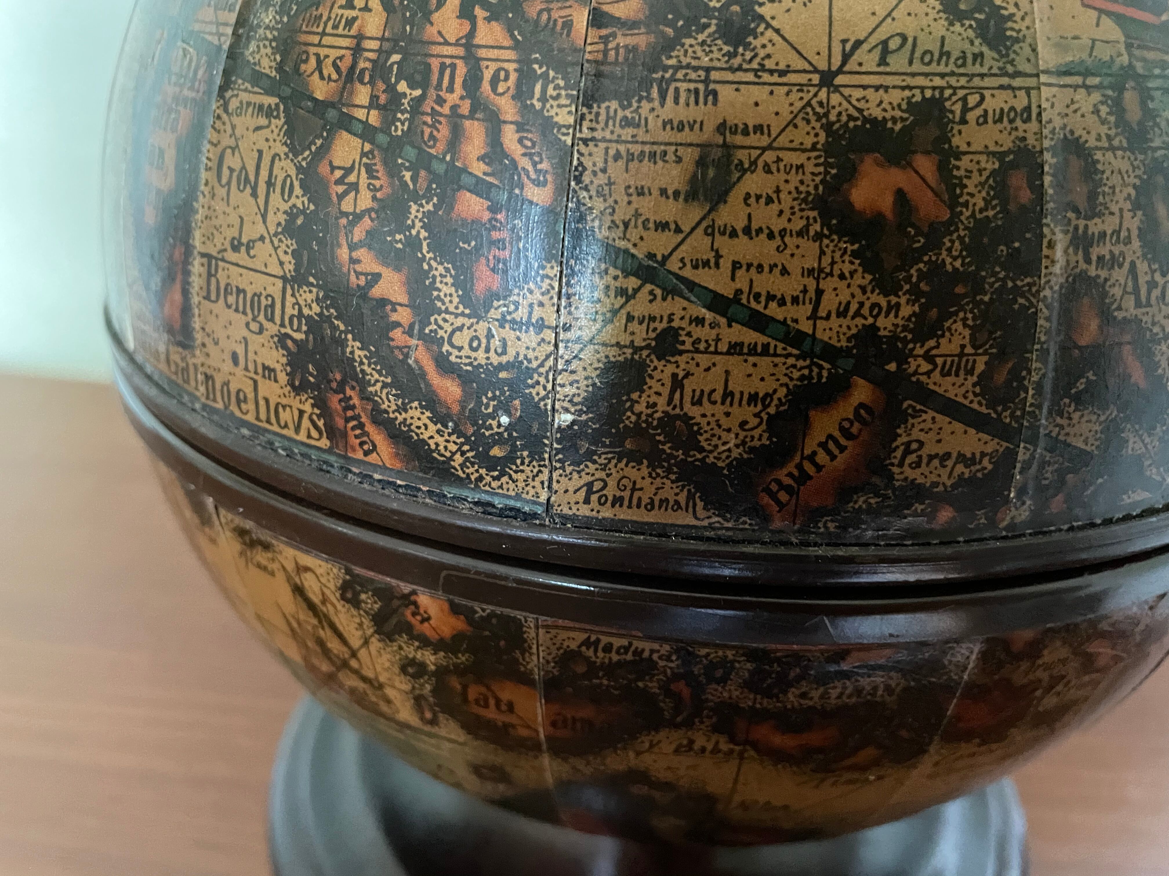 1960's world-globe ice bucket