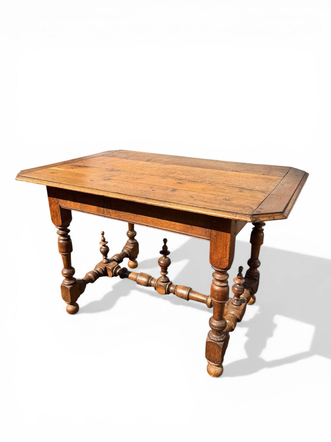 Louis XIV writing table/desk, light oak, 18th century.