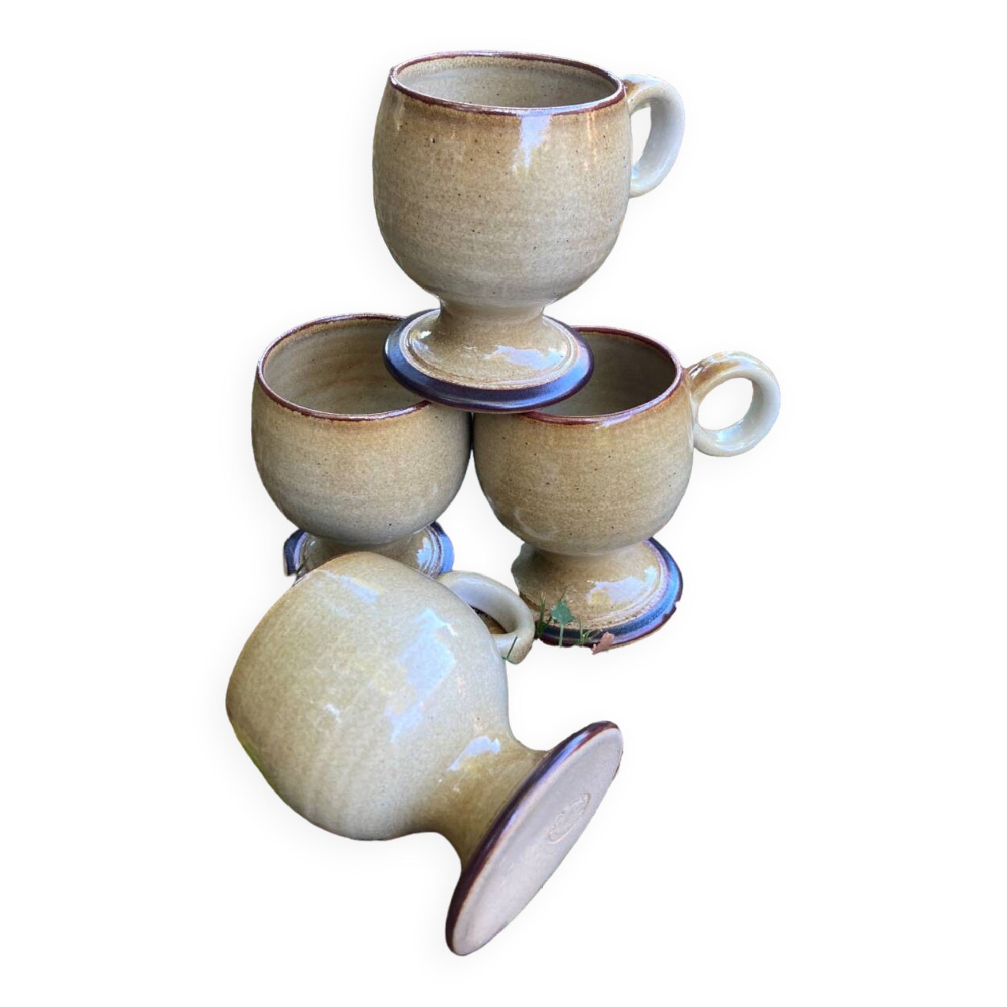 Vintage round stoneware mug