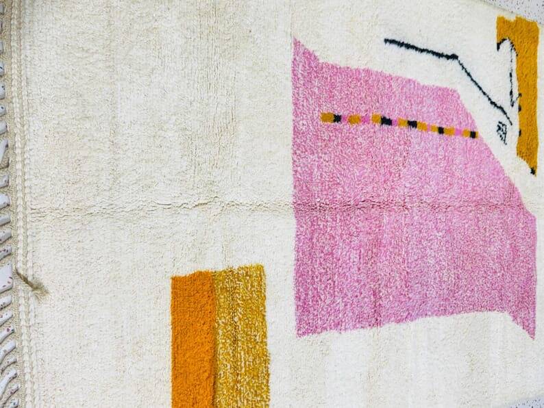 Tapis berbère beni ouraine fait main artisanale taille 100 x 200 cm