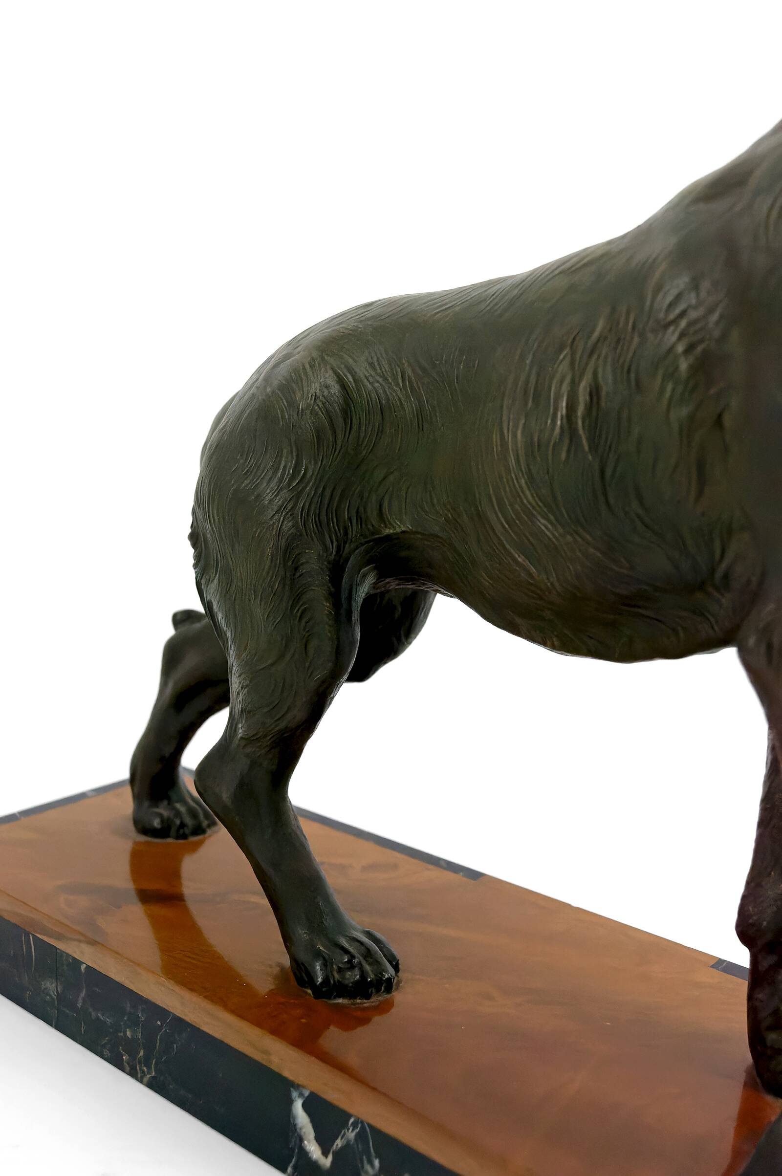 Sculpture representing a German Shepherd, Perrier Challenge Trophy, 1942