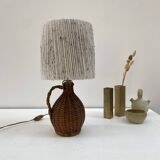 Lampe en rotin et son abat-jour en laine blanc chiné