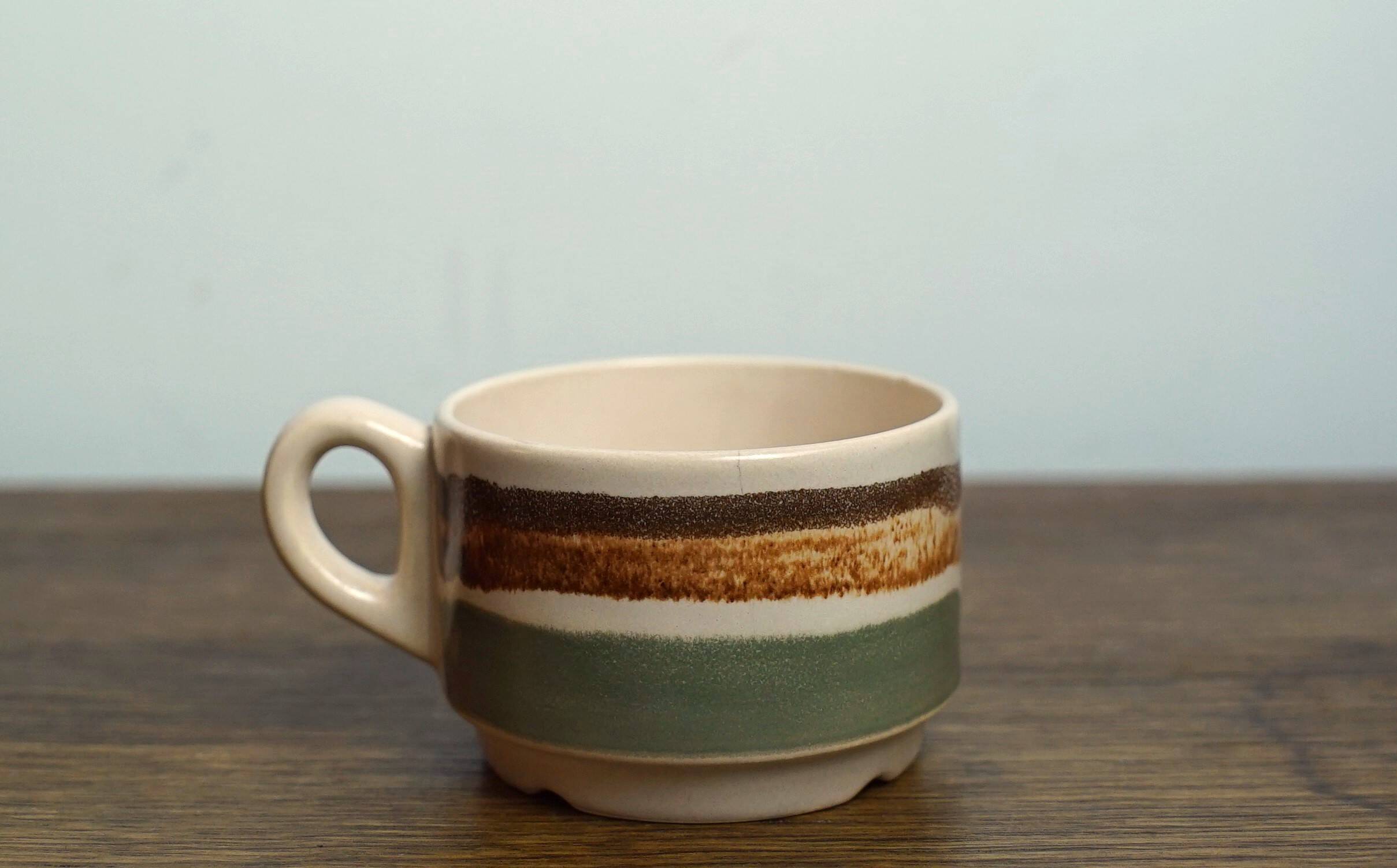 Set tasses à café Gien en grès avec soucoupes