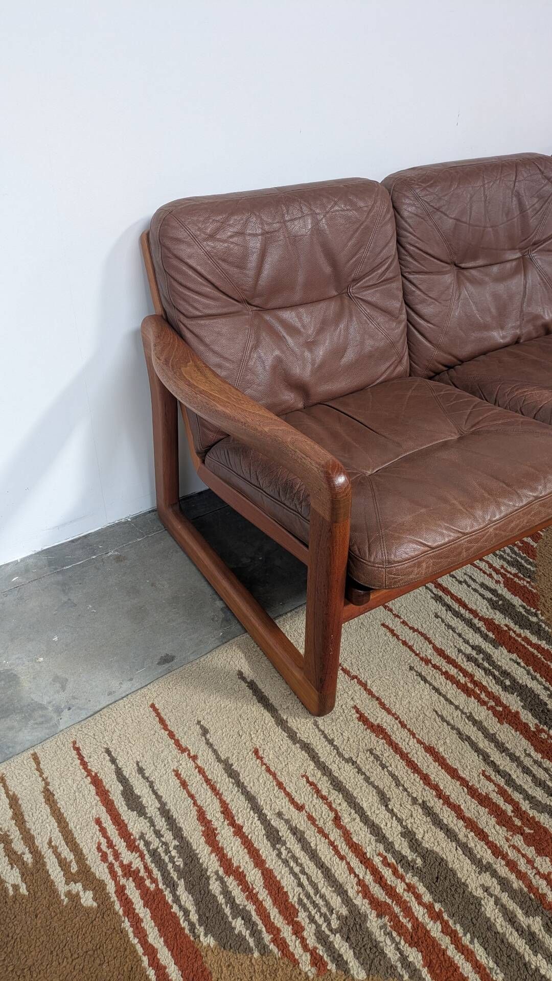 Vintage Scandinavian design living room Emc furniture