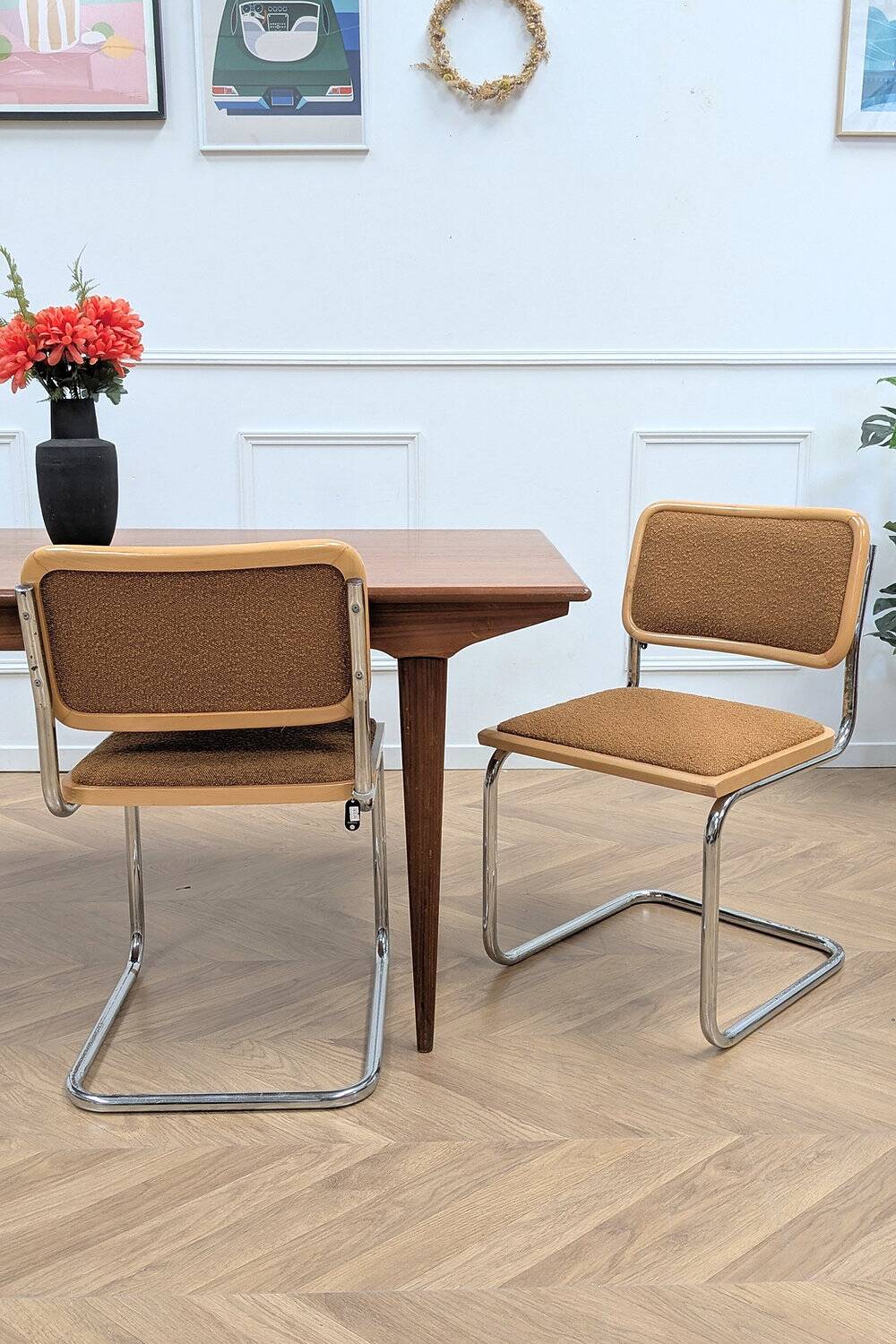 2 B32 chairs by Marcel Breuer