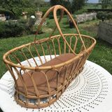 Rattan bassinet