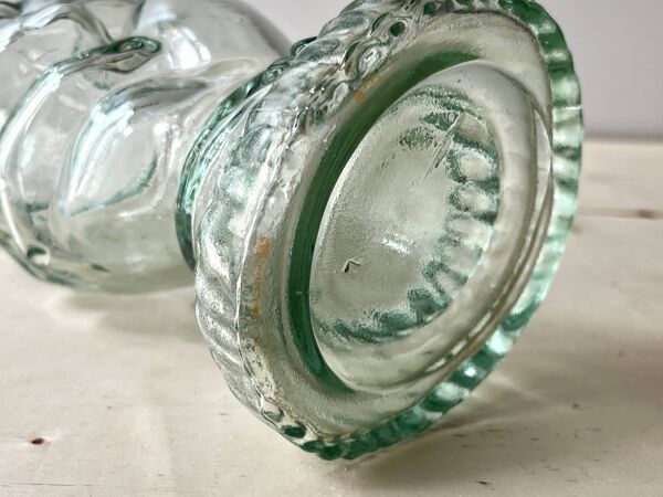 Bouteille en verre Legras ''main transparente'' vers 1920, carafe ancienne