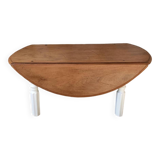 Round coffee table